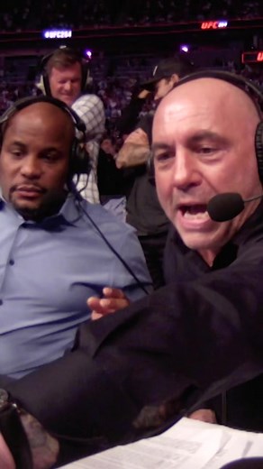 Our announcers’ faces say it all 🤯 An unexpected end to the trilogy #ufc #conormcgregor #ufc264 #joerogan #danielcormier #jonanik #reaction