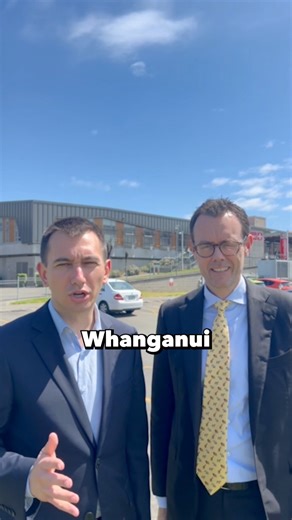 Great to be in Whanganui with MP Carl Bates visiting Whanganui Hospital and ED. Thank you to the frontline teams ensuring patients in Whanganui receive timely, quality health care. | Simeon Brown MP