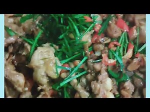 CHICKEN PINALATAN - Chilly chicken with kaffir/pomelo leaves