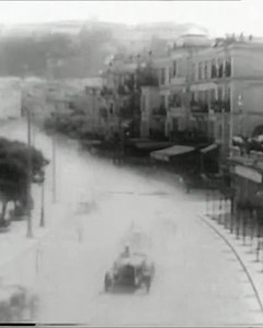 📽️ 𝟏𝟒.𝟎𝟒.𝟏𝟗𝟐𝟗 The first edition of the Monaco Grand Prix 🤩 See you in a few weeks' time to relive the history of this event at the #GrandPrixMonacoHistorique 🏎️✨ -- Les images de la toute première édition du Grand Prix de Monaco 🤩 On se retrouve dans quelques semaines pour revivre l'histoire de l'épreuve à l'occasion du #GrandPrixMonacoHistorique 🏎️✨ #MonacoCircuit #MonacoGP ©️ ACM Archives | Automobile Club de Monaco