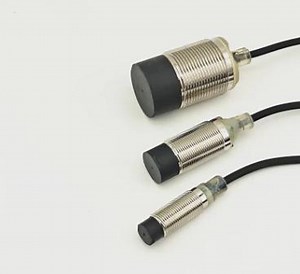 [Hot Item] Omron E2e-X5me1 Proximity Switch Sensor Capacitive Straight Three-Stream NPN No