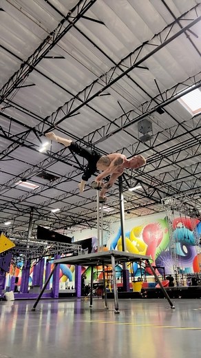 Playing on canes ————— ✨ Want to Learn Handstand? Let me help you! 🔥HANDSTAND BASICS,ONE ARM AND HS PRESS PROGRAMS GONNA HELP YOU TO FEEL CONFIDENCE UPSIDE DOWN 🙃🤸‍♂️ ————————————— 𝐰𝐰𝐰.𝐚𝐧𝐝𝐫𝐢𝐢𝐛𝐨𝐧𝐝𝐚𝐫𝐞𝐧𝐤𝐨.𝐜𝐨𝐦 ————————— #andriibondarenko —————————— #йога #гимнастика #운동 #gymnastics #acroyoga #acrobatics #yoga #yogaeverywhere #yogachallenge #handstand #handbalancing #standwithukraine #cirqueway #getbsf #super_athletes #aloyoga #menatyoga #thisisyoga #calisthenics #menwit