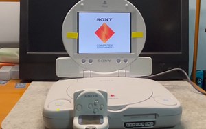 在日本拍到了一台索尼PS1终极进化机型PSone COMBO