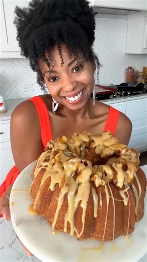 Caramel Apple Pound Cake📌Full recipe in the first comment⤵ | Grandbaby Cakes by Jocelyn Delk Adams