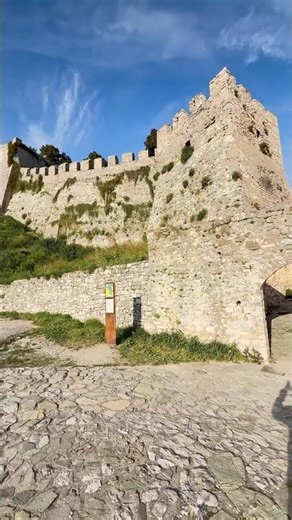 📍Ενετικό Κάστρο Ναυπάκτου #mototravellers #niceplace#niceview #short#castle#theview#tarantinostyle