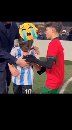 Shocking moments with mini Messi vs mini Ronaldo 🔥🔥