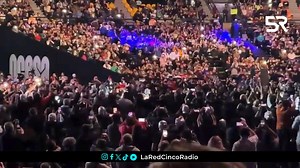 🤍🤼‍♂️ || Así fue la presentación del Hijo del Santo en su última lucha, ante un Palacio de los Deportes completamente lleno, un momento que se grabará en historia de la lucha libre mexicana. #HijoDelSanto #LuchaLibre #PalacioDeLosDeportes #Despedida | Cinco Radio Comunicación Efectiva