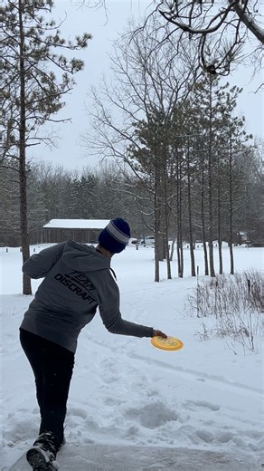 Luke Taylor Disc Golf | Test flight Zeus 2.0 review! This new distance driver BOMBS! It is a slightly more overstable version of the current Zeus with a lot of... | Instagram
