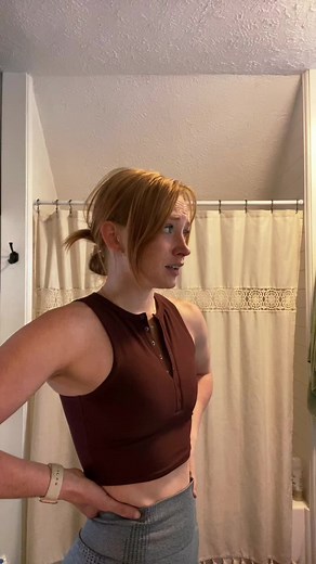 Exploring the Magic School Bus Universe Through Ms. Frizzle Cosplay