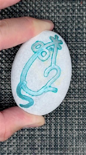 How to draw a mouse on stone #forkids #drawing #mouse #easydrawing #stone #kids #kidsfun