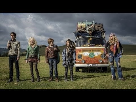 V8 2 - La Venganza de los Nitros 2015