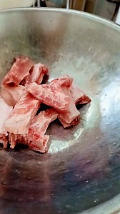 想知道👉南乳炸排骨👈怎么样炸才好吃！哪你就來看这个视频呗！💯💯💯😋😋😋 | Andrew Ho Myint Tun