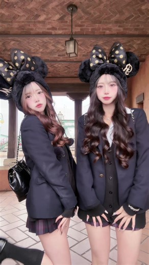 イニシャルファンキャップのかわいさを語る✨️🖤