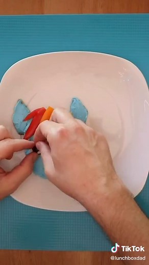 Creating a Colorful Rainbow Dash Lunch | Food Art Tutorial