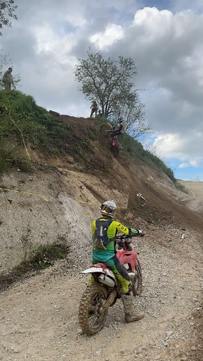 Kevin Gallas on Instagram: "Maximum Attack 😂😂😂"