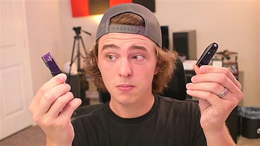 Watch PNY 2.0 vs SanDisk 3.0 Flash Drive Comparison #thisorthat on Amazon Live