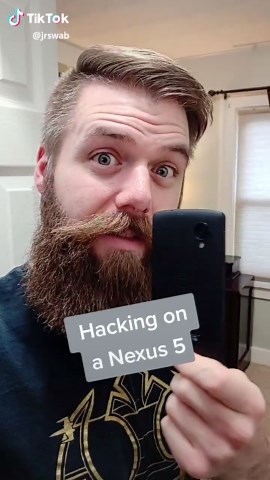 Should I give #Ubuntu Touch a spin? #tech #technology #techflex #linux #android #phone #nexus #geek #nerd #google