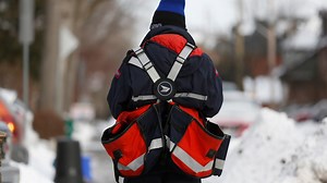 Canada Post and postal workers union reach tentative agreement