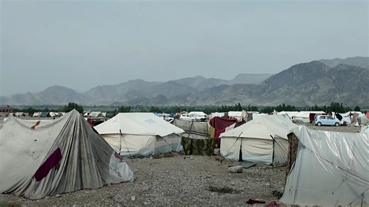 Thousands of families displaced by the ongoing conflict between #Afghanistan and Pakistan are living in inadequate tents and areas lacking access to essential services.Urgent humanitarian support is critical to help them meet their most basic needs.