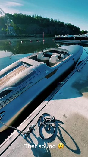 Donzi 28 Fearless by Porsche Design