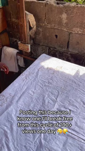 This Jibola @40 that I’ve been writing , has made me question myself, I have silently been thinking to my self what 40’s feel like , and I really do look forward to that time , in good health , sound mind and wealth #adire #adireinabeokuta #areduatelier #relatablevideos #100k