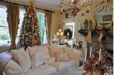 Beautiful Decorated Christmas Homes Pictures