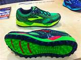 Photos of Brooks Trail Running Shoes Cascadia 7