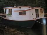 Pictures of Small Boat House