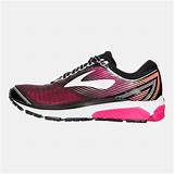 Womens Ghost 10 Running Shoes Pictures