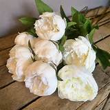 Pictures of White Faux Flowers