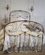 Images of Vintage Iron Beds For Sale