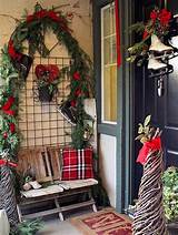 Ways To Decorate A Door For Christmas Photos
