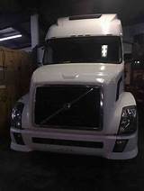 Photos of Volvo Semi Truck Lights