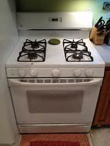 Pictures of Electric Stove Keeps Clicking