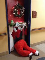 Pictures of Funny Christmas Office Door Decorating Ideas