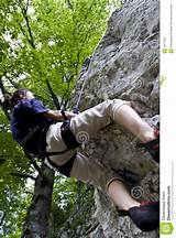 No Rope Rock Climbing