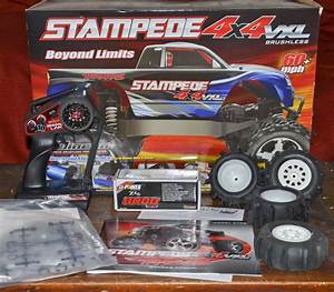 Fs Traxxas Stampede 4x4 Vxl Brushless W Battery Clear Body R C