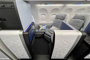 where to sit when flying jetblue s a321lr to and from london