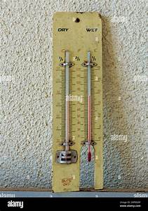 Dry Bulb Thermometer Hi Res Stock Photography And Images Alamy
