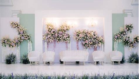 Dekorasi Pernikahan Warna Lilac dan Taro