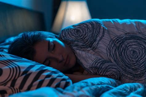 Tidur pada saat tengah malam dapat membuatmu sehat