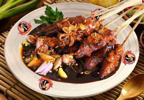 Sate Babi Warenda Khas Madura