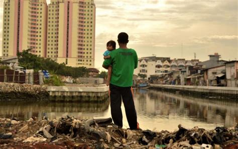 Social Inequality in Indonesia