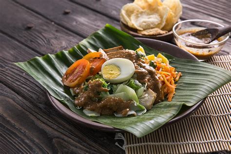 Makanan Khas Internasional yang Wajib Dicoba di Indonesia