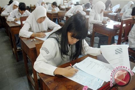 Contoh Soal Ujian Sekolah SMA di Indonesia
