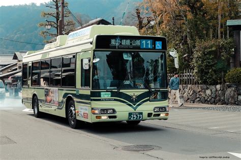 Bus wisata di Jepang