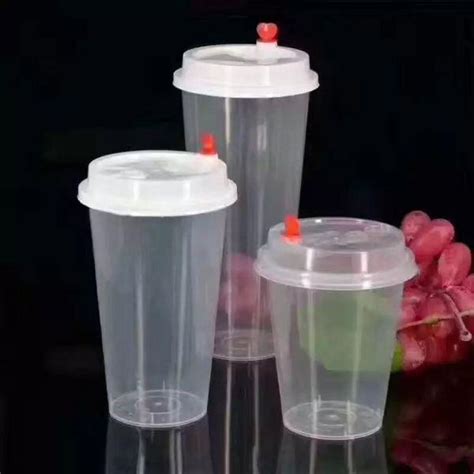 Gelas Cup Kopi Plastik Lebih Ramah Lingkungan