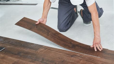 Maintaining vinyl plank flooring surface