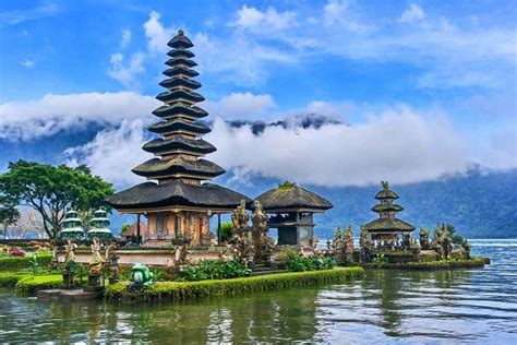 Pariwisata Teregal di Indonesia