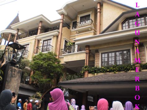 Di Mana Letak Rumah Siti di Indonesia?